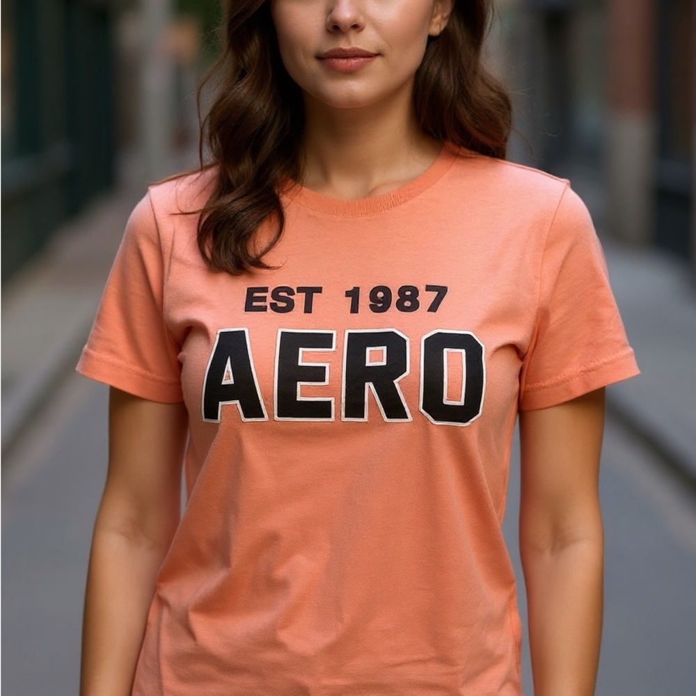 Aeropostale Peach Logo Accent Knit Women's Short Sleeve T-Shirt Size M